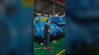Laden van dieselgeneratorsets op locatie